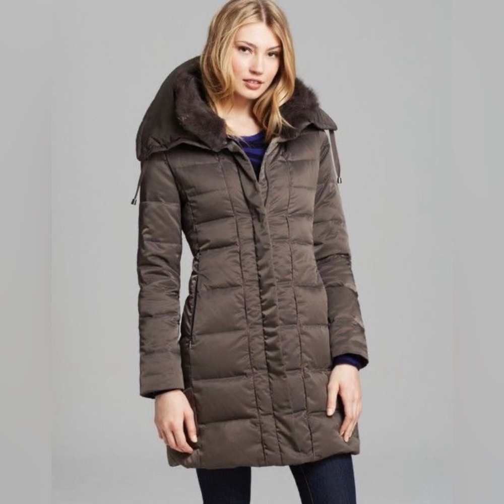 Elie Tahari Winter Puffer Coat (S/P)